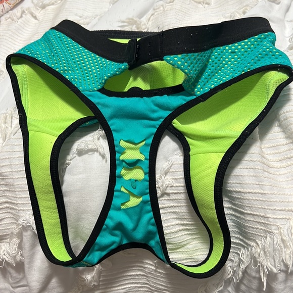 VSX sports bra - Picture 2 of 3